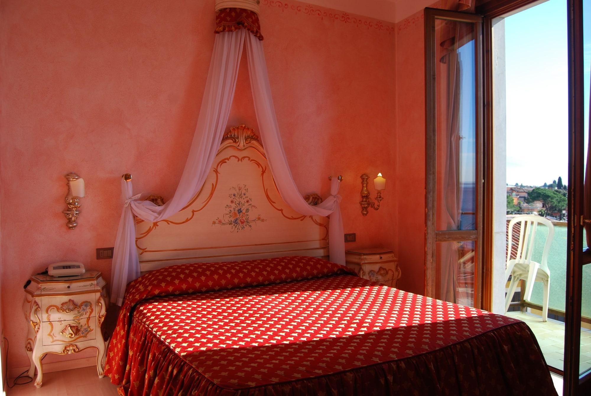 Garda Sol Spa Hotel & Appartamenti Тосколано-Мадерно Экстерьер фото