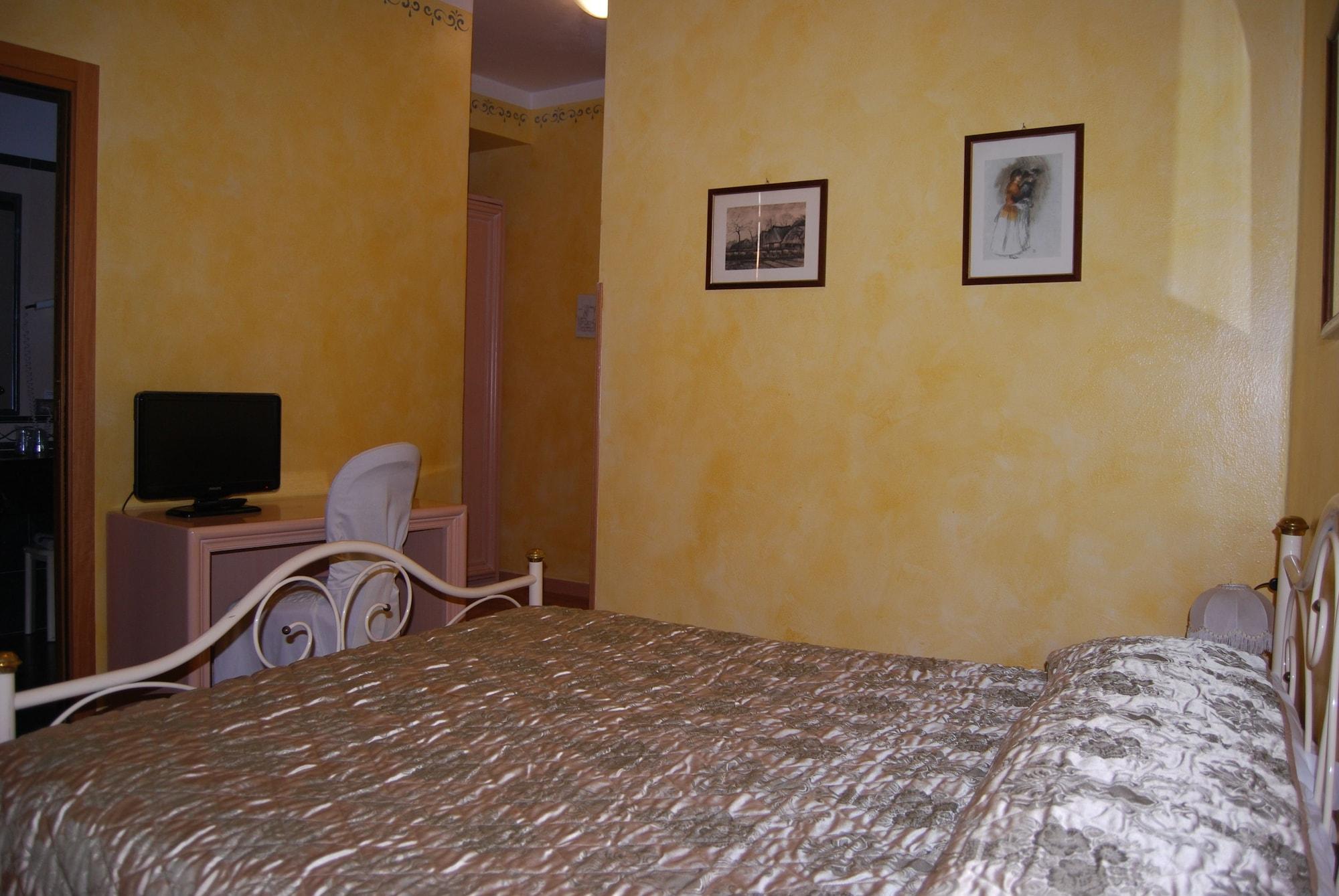 Garda Sol Spa Hotel & Appartamenti Тосколано-Мадерно Экстерьер фото