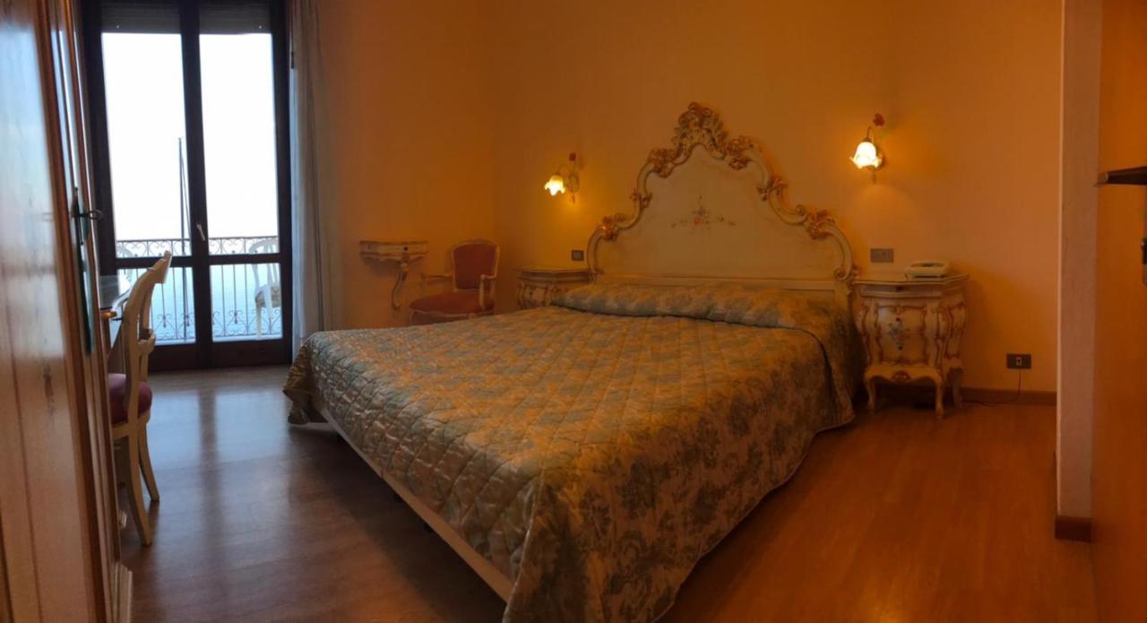 Garda Sol Spa Hotel & Appartamenti Тосколано-Мадерно Экстерьер фото