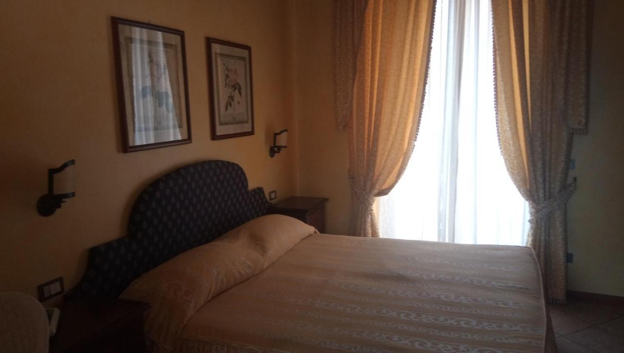 Garda Sol Spa Hotel & Appartamenti Тосколано-Мадерно Экстерьер фото