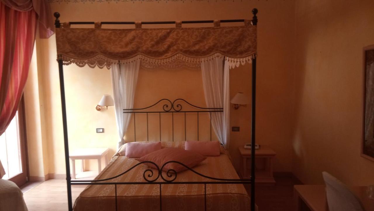 Garda Sol Spa Hotel & Appartamenti Тосколано-Мадерно Экстерьер фото