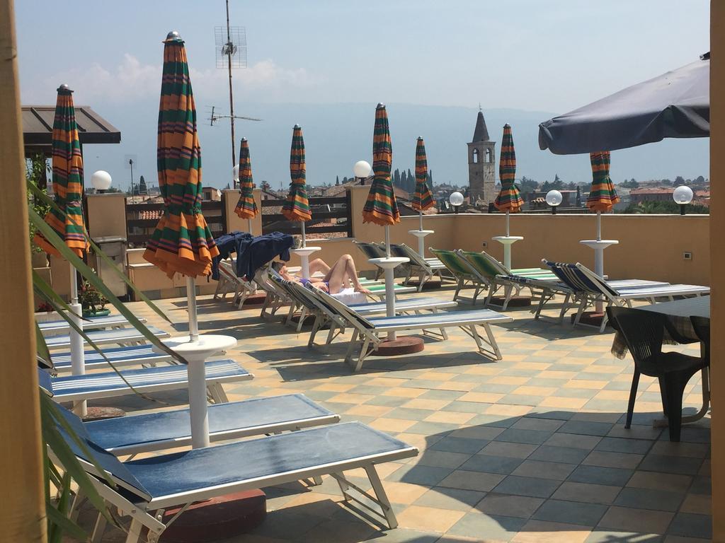 Garda Sol Spa Hotel & Appartamenti Тосколано-Мадерно Экстерьер фото